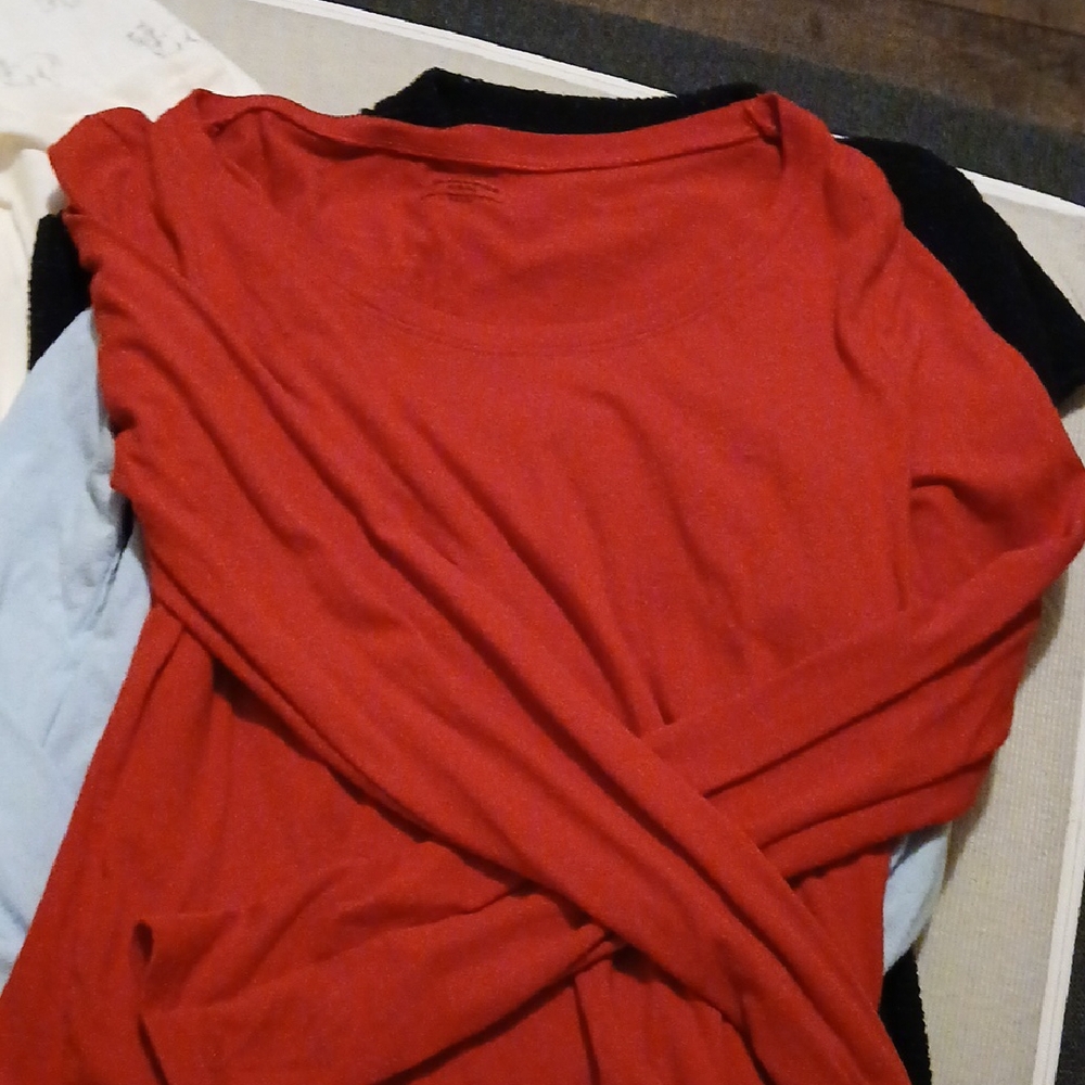 Red Long Sleeve Top